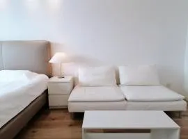 Fanhua Life IN Nanjing West Road Store 2