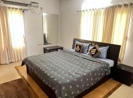 Sabina beach resort，位于Covelong的酒店