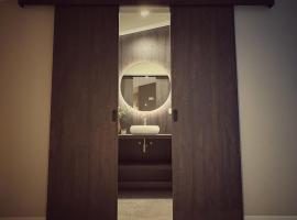 De Meuleberg Boutique Suites，位于Melick的酒店