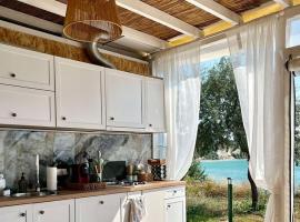 Caravana The Black Pearl，位于巴尔奇克的豪华帐篷营地