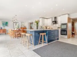5 Bed in Walberswick oc-hlodg2