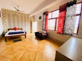 Janaki Stay，位于Somvārpet的酒店