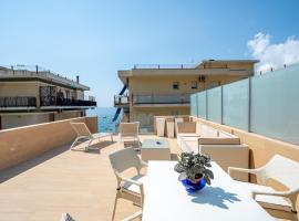 Azure apartments Amalfi Coast，位于马奥莱的酒店