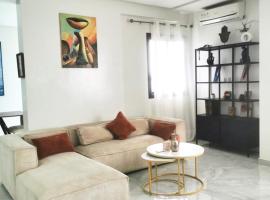 Appartement F3 Point E Spacieux Lumineux，位于达喀尔的酒店