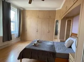 Gorgeous Room In North London