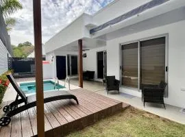 Entire home with Private Pool - Coralita in Jaco, gated community, walking distance to Jaco Beach