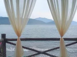 Casa Refugio da praia trindade