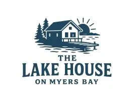 3Bed 2Bath Luxury Lake House on Myers Bay Private Pier Beach Firepit and Deck