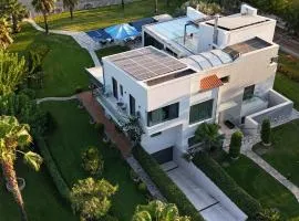 Evia Palm Beach Villa