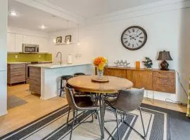 Modern Home Close to Dtwn Woodinville with Yard