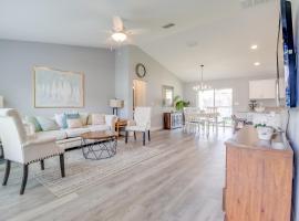 COZY home with fenced patio，位于奥卡拉的酒店