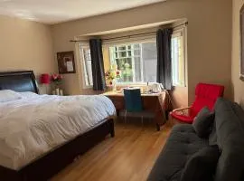 Rose Garden Vancouver Airport - Richmond BC