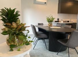 Springvale Family Friendly Home Best Location，位于斯普林韦尔的酒店