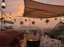 Raahi Backpacker's Hostel- Lake View