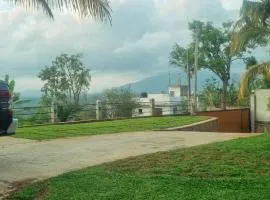 Hotel Chairman's Bungalow