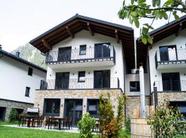 Chalet Montafon in Gaschurn with Sauna，位于加舒恩的酒店