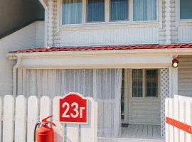 Cottage White House