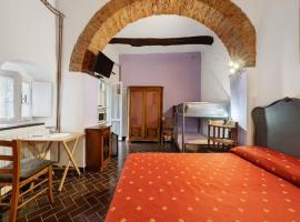 VECCHIO MULINO FONTONA Ortensia，位于Chiesanuova的带泳池的酒店