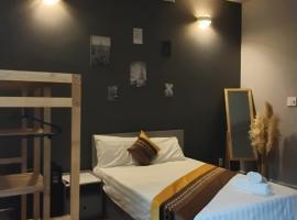 Hotel LOAN ĐÀI，位于Bùi Tiếng的酒店