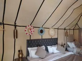 Siman luxury camp