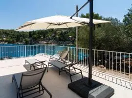 Lovely Home In Rogac With Wifi