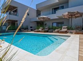 Mare Suites，位于Lékhaion的酒店