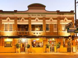 Royal Oak Hotel Cessnock，位于塞斯诺克的酒店