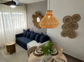 Modern, Comfortable, Close to Beaches