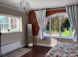 Honey Cottage