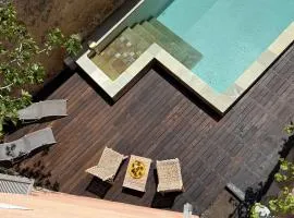 Air-conditioned authentic village house with sea view, terraces and swimming pool