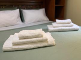 Casa Zeus WonderHome in Wonderland WiFi Netflix AC，位于Andali的酒店