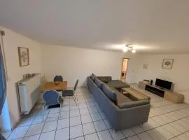2 Zimmer Appartment für 3 Personen und Terrasse