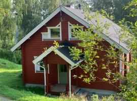 TAHKOn Riihiranta - 4 bedroom villa by the lake - Tasokas tilava rantamökki，位于塔库沃里的酒店