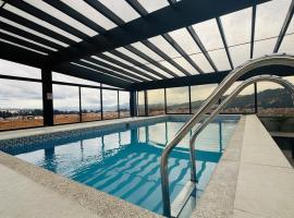 Suite with pool condominium Torres de Almería，位于昆卡的酒店
