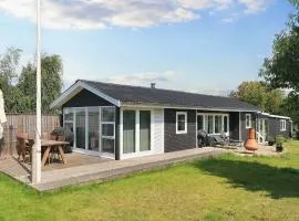4 person holiday home in Karrebæksminde-By Traum
