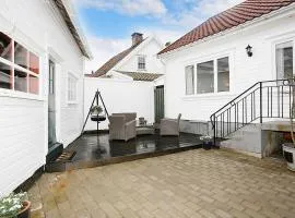 Mandal Privat Rom og husutleie