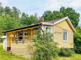 6 person holiday home in Olofström-By Traum，位于乌洛夫斯特伦的酒店