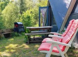 Charmant petit chalet dans la forêt