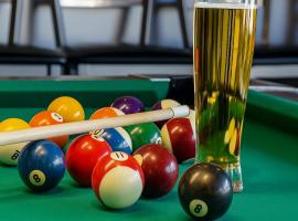 Hotel Max Comfort，位于库塔伊西的酒店