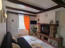 Maison auvergnate entièrement rénovée