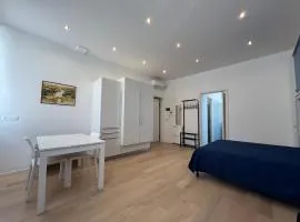 Cozy 1 Apartment - City Center Train Station