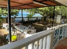 Villa Maraeroa PK 20,800 bord de mer