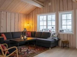 Budor - Gråspetten 9 - 60 min fra OSL - Familiehytte - 3 soverom - 7 senger