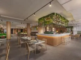 Holiday Inn Melbourne Bourke Street Mall by IHG