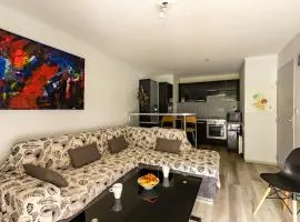 Charming 2-bedroom Les Écrins in Lourdes