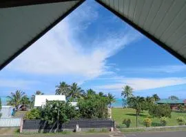 Moorea blue lagoon chalet