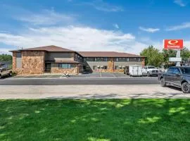 Econo Lodge, Downtown Custer Near Custer State Park and Mt Rushmore