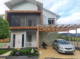 Apex villa，位于乌提的酒店