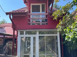 Mica casă roșie，位于肯普隆格的别墅