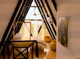 Leo Glamping, Eco A-Frame Retreat in Nungwi